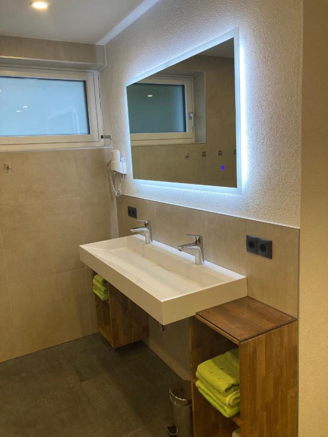 Ferienwohnung Ansitz Hofer Fulpmes Exterior foto